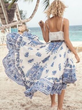 Vintage Spell Hotel Paradisio Castaway Blue Floral Maxi Summer Flowing Skirt NWT
